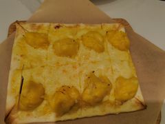 招牌金枕榴莲飞饼披萨-蓝启司意式餐厅(江北龙湖天街店)