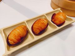 榴莲千丝酥-稻香酒家·34年老字号·港式粤菜(汉街店)