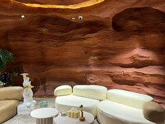 -幸栖洞穴设计酒店(成都春熙路店)