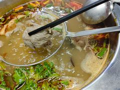-贵府酸汤牛肉火锅·贵州老字号(飞山街店)