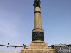 -人民防洪胜利纪念塔