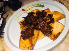 黑椒牛仔骨炒年糕-绿茶餐厅(乐峰广场店)