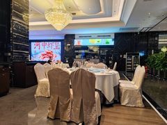 -万龙洲海鲜(大兴绿地缤纷城店)