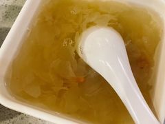 银耳汤-水碾河刘老大串串香(水碾河路店)