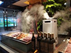 -布罗城堡自助烧烤(鸿通城购物中心店)