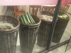 -丹江口渔村·湘味厨房(桃园店)
