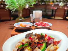 -肆海小川菜酒馆Wine Bistro (青年路店)