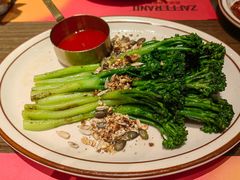 轻煎西兰苔-ZAFFERANO西班牙海鲜饭(上海首店)