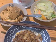 红猪卤肉饭-红猪卤肉饭(大西洋美食城店)