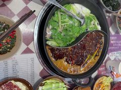 -赵美丽·重庆社区火锅·直营店(火车东站·中豪国际店)