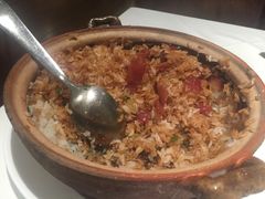 腊味煲仔饭-八府香鸭·啫啫煲(华山路店)