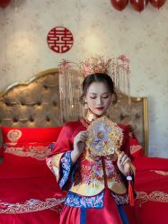 -南京宝娜嫁衣婚纱礼服馆(中央路店)