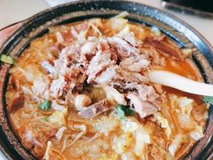 -闫家驴肉老店(华电一校店)
