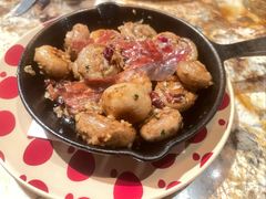 香煎火腿小蘑菇-BROWNSTONE布朗石西班牙餐厅(富城店)