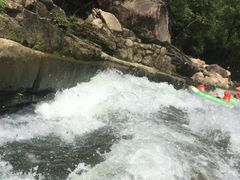 -雅鲁激流探险漂流