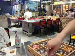 -马路牙子烧烤音乐酒馆(望京店)