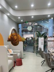 -进巍美甲美睫店