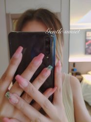 -FANS美甲美睫