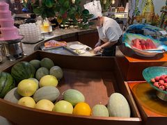 -齐河孔雀王温泉酒店·金孔雀自助百汇