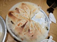 -宽鲜锅贴家常菜(永旺东部购物中心香港中路店)