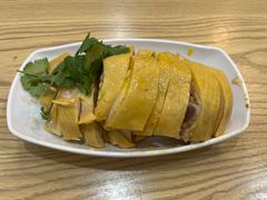 口水鸡腿部之一-禧凰·老上海白斩鸡辣肉面店
