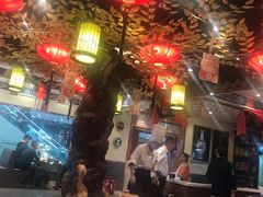 大堂-满园烤鸭·春饼(太原街万达店)