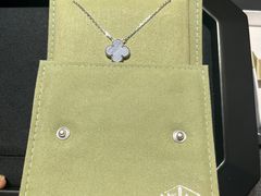 -梵克雅宝(国贸商城店)