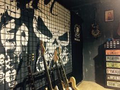 -SNOW TATTOO STUDIO
