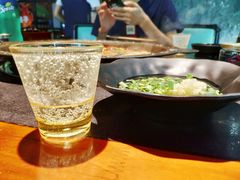 雪碧-莽子老火锅(大坪店)