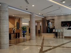 -上海虹桥君丽假日酒店(娄山关路地铁站店)