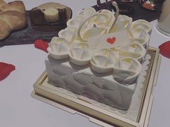 -AZUR聚(香格里拉饭店)