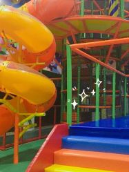 -爱丽丝奇幻乐园