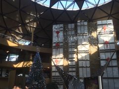 -上海滴水湖皇冠假日酒店