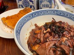 蛤蜊猪肝面-沪西老弄堂面馆(定西路店)