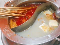 -钢管厂五区小郡肝串串香(滨江店)