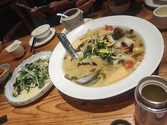 -花溪雨·森林餐厅(石基店)