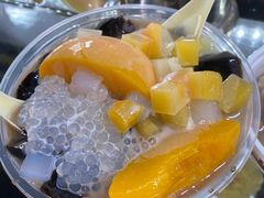 牛奶西米龟苓膏-无影脚佛山陈氏盲公丸始创店(飞鸿街店)