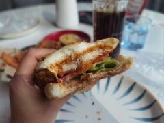 黄金三脆多汁鸡堡-必胜客(万象城二期店)