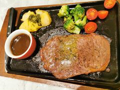 -必胜客(骡马市店)