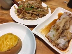 -黄金粥港式·早晚茶(海阳路店)