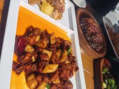 -隔壁老王·家常云南菜(花巷店)