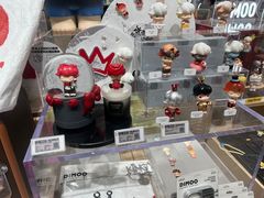 -泡泡玛特POPMART(杭州乐堤港店)