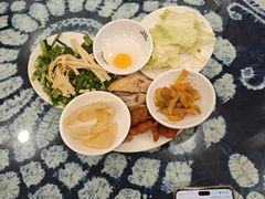 -桥香园云南过桥米线(金马碧鸡店)