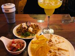 -CIN CIN CANTINA&BAR