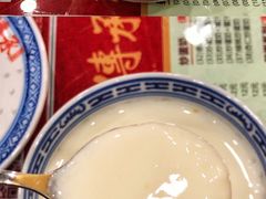 -赵记传承特色牛奶甜品(泉城广场店)