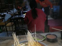 -成都屋头串串(青年北街店)