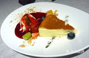 Berry Basque Cheesecake