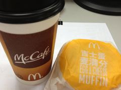 -麦当劳(中山公园龙之梦店)