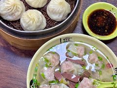 -鲁氏汤包王(长白街店)