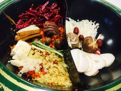 -有拈头成都市井火锅(老门东店)